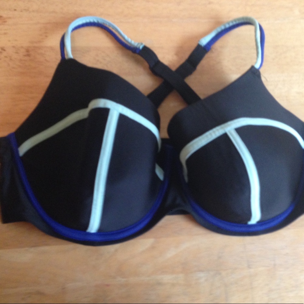 Swim top 38DDD